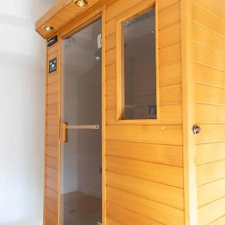 Magnifique Triplex Avec Sauna Plein Centre Lägenhet Metz